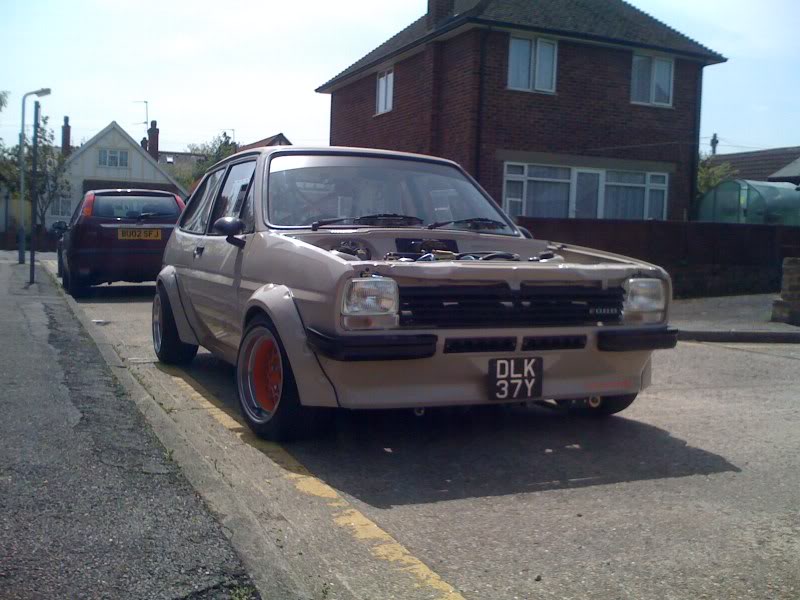 fiesta mk1 with american grill fitted.