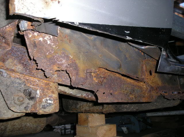 Fiesta XR2 rear chassis rail rot