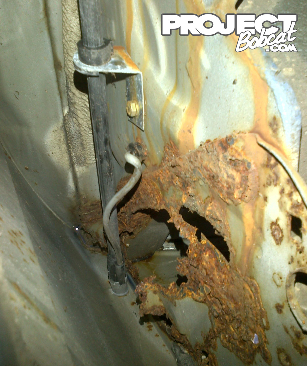 scuttle panel drain hole rust on mk2 ford fiesta
