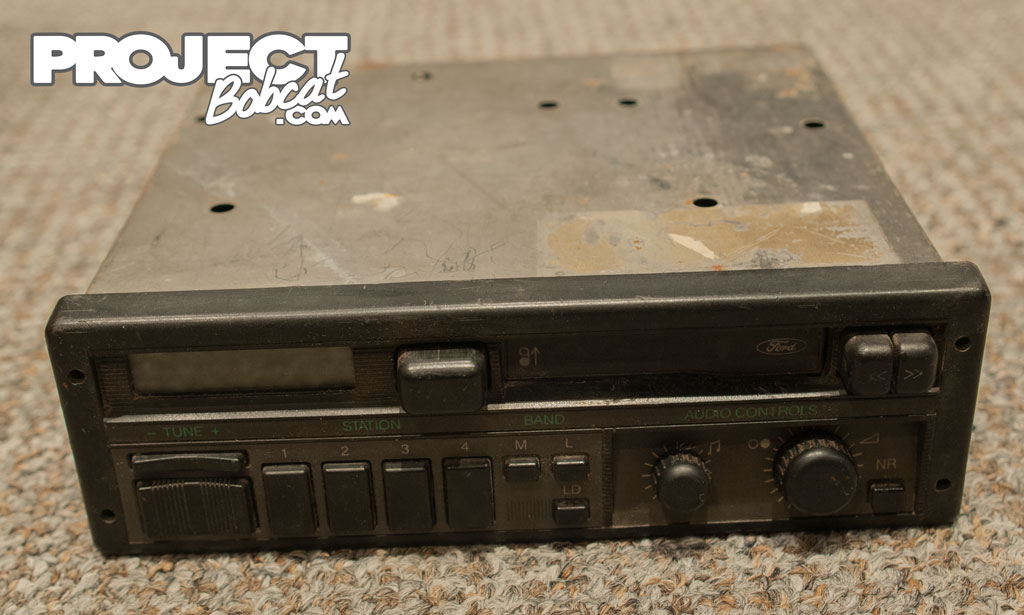 Ford ESRT 21P Radio Cassette