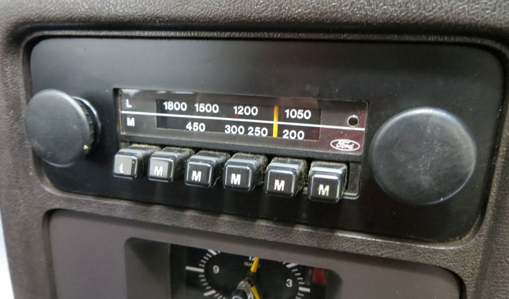 Ford P21 Radio MW/LW