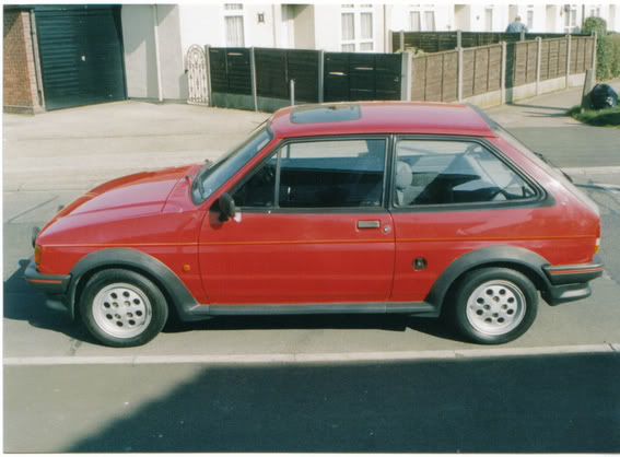 Side view of radiant red fiesta xr2