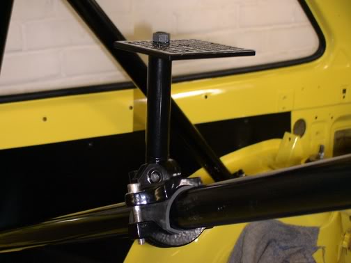 alloy video camera mount in a Ford Fiesta XR2